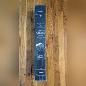 New Everest Black Roll-Up Puzzle Pad